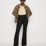 Anna Field kvinner 3-pack basic t-skjorte beige/off-white/rød P266L301