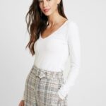 Anna Field kvinner basic langermet topp hvit P266L528