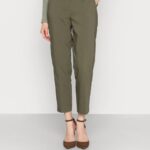 Anna Field kvinner chinos mørkegrønne P266L599