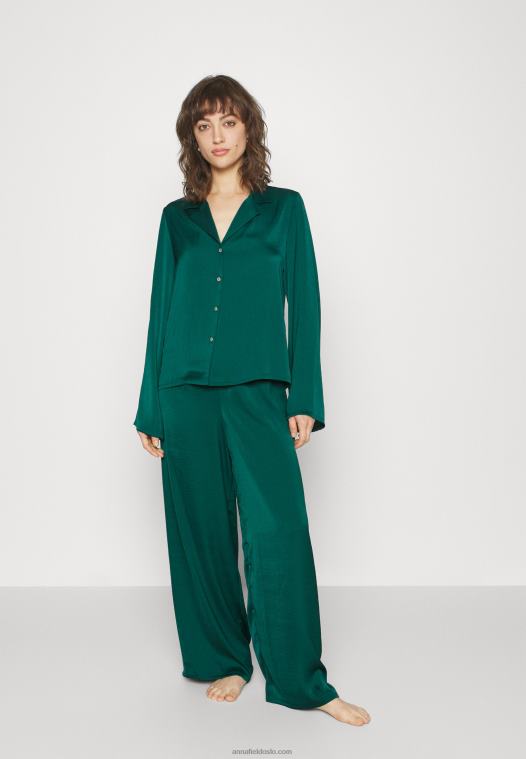 anna_field_kvinner_gaveeske_pj_sett_pyjamas_gronn_p266l1064.jpg Anna Field kvinner gaveeske pj sett pyjamas grønn P266L1064 - Bilde 1