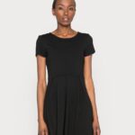 Anna Field kvinner jersey kjole svart P266L103