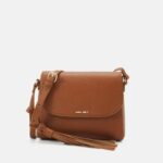 Anna Field kvinner lær over body bag cognac P266L2529