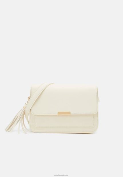 Anna Field kvinner over kroppsvesken off-white P266L2548