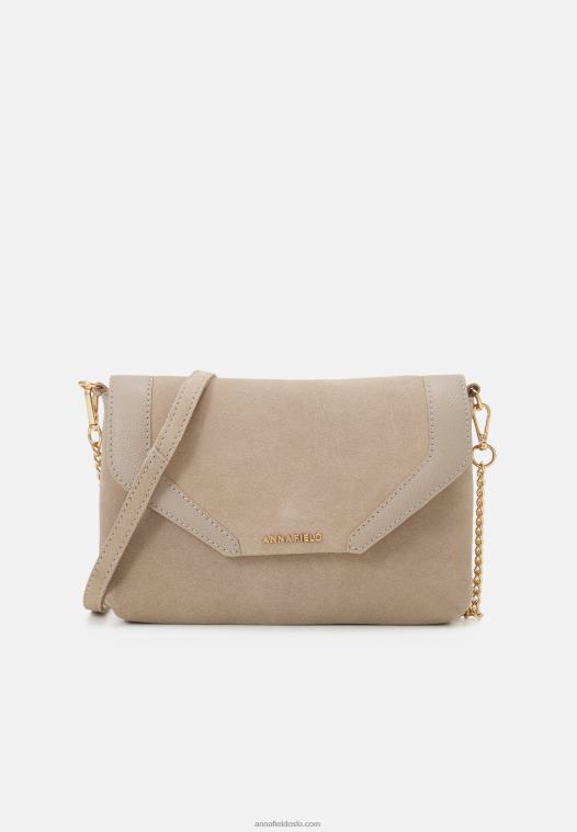 anna_field_kvinner_skinnclutch_taupe_p266l2415.jpg Anna Field kvinner skinnclutch taupe P266L2415 - Bilde 1