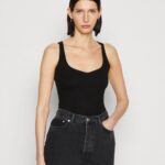 Anna Field kvinner topp svart P266L406
