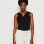 Anna Field kvinner topp svart P266L498